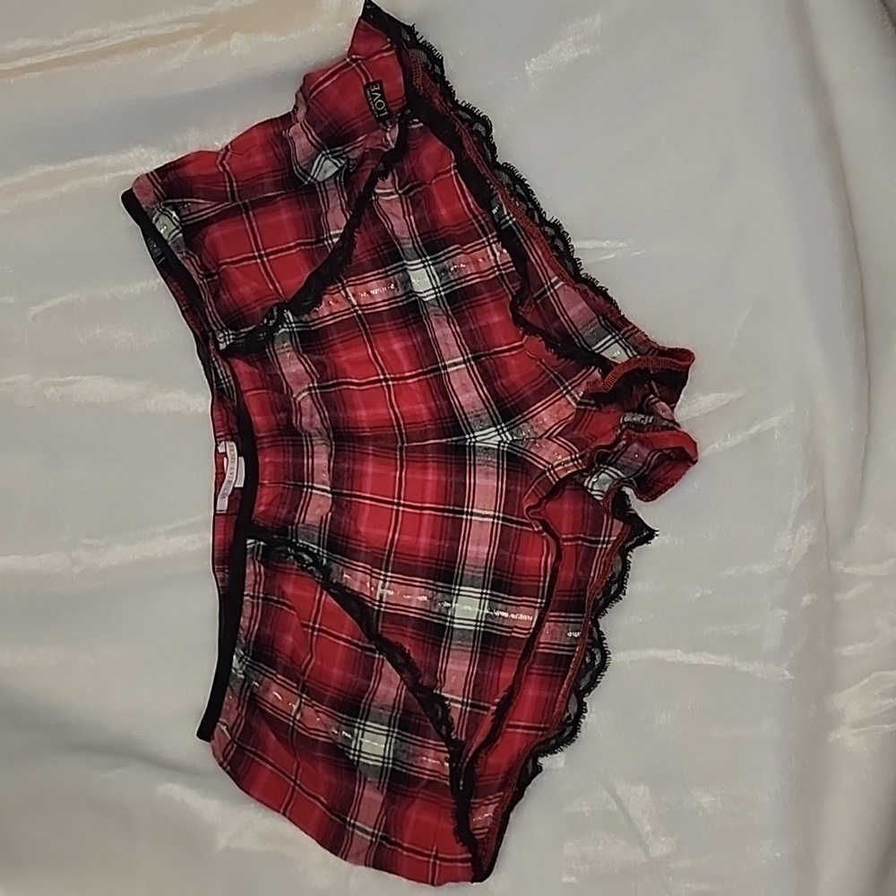 🎀 Victoria's Secret Red Plaid Pajama Shorts - Size L 🎀